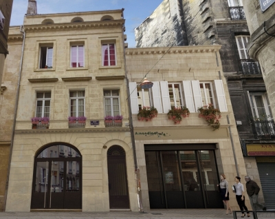 Programme neuf Rue des Faures : Appartements Neufs Bordeaux : Capucins référence 5033