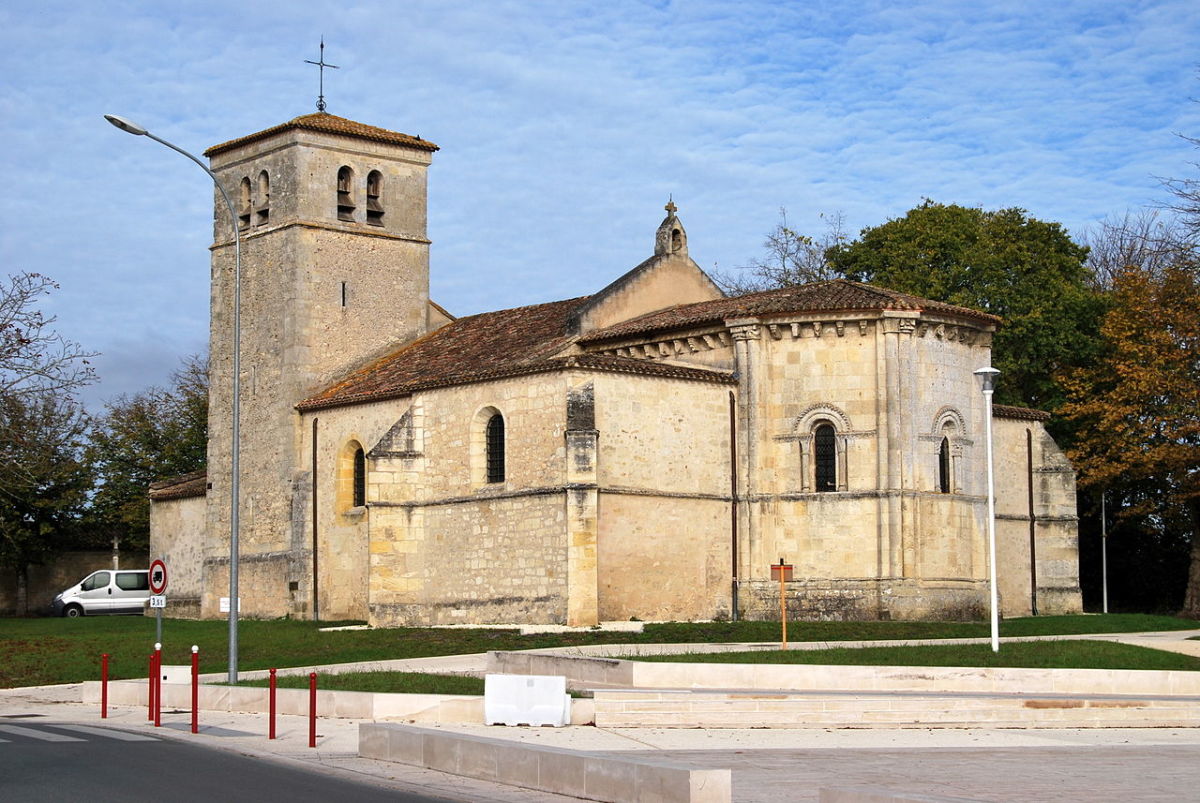 La ville regorge de monuments historiques et lieux emblématiques Église Saint-Martin
