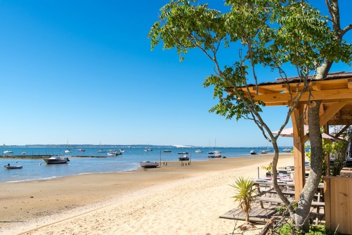 Immobilier à Arcachon - Vue sur la dune du Pyla à La-Teste-de-Buch