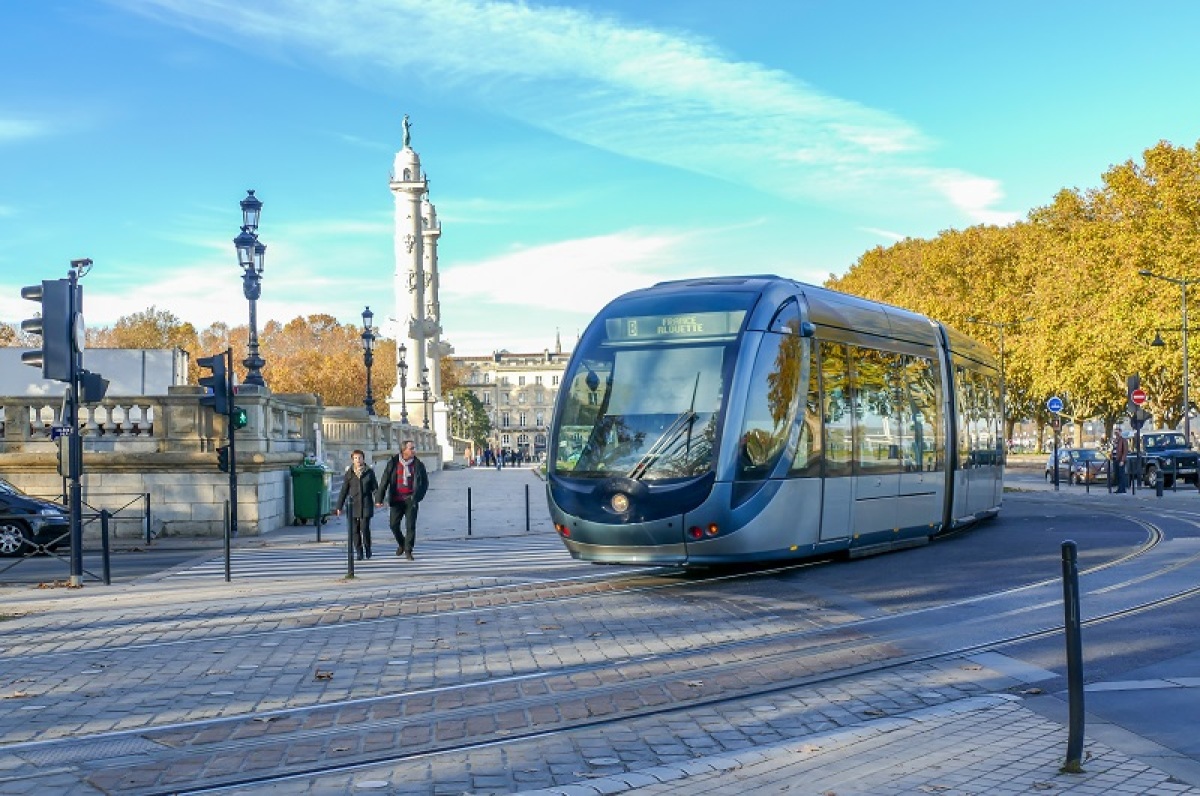 tramway à bordeaux