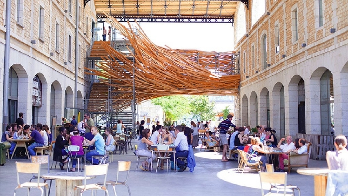 marché central Darwin à Bordeaux