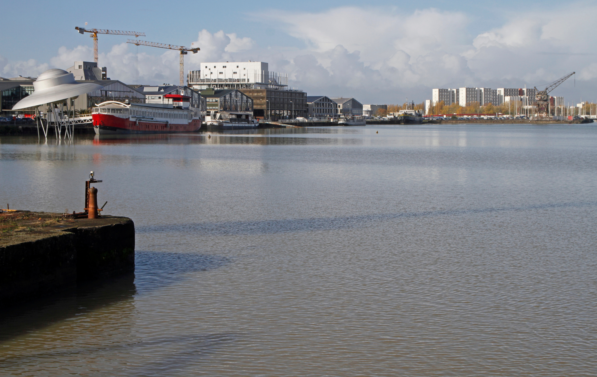 Bassin à Flot à Bordeaux