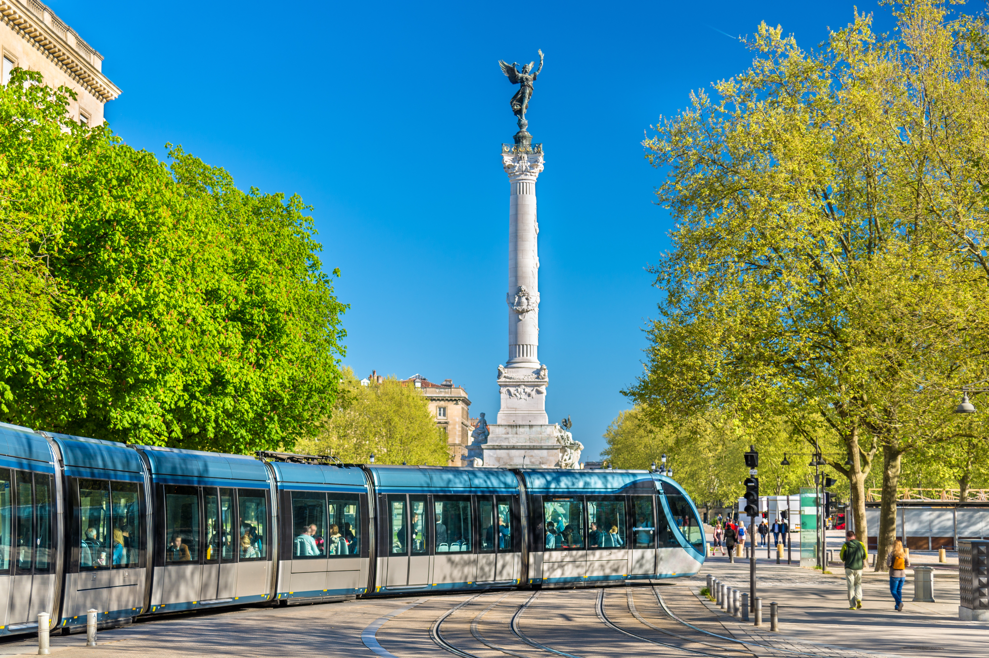 Tramway dans la ville de Bordeaux