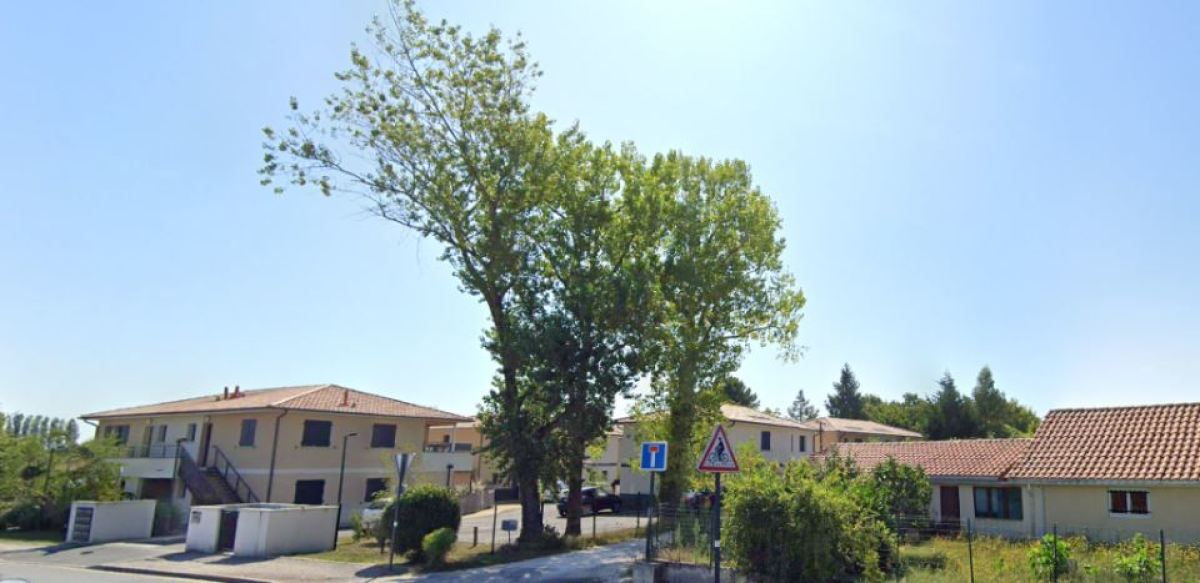 L’avenue de la salle de Breillan se compose de pavillons individuels, de petits collectifs d’appartements, et de programmes neufs à Blanquefort.