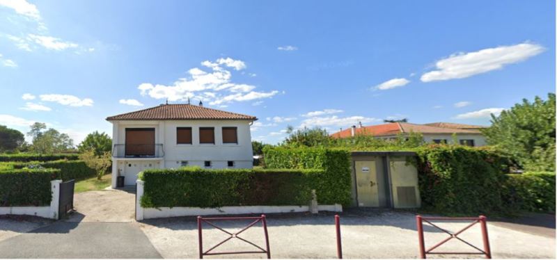 Des maisons des années 60 et des demeures plus récentes constituent le patrimoine immobilier de l’avenue de Lignan