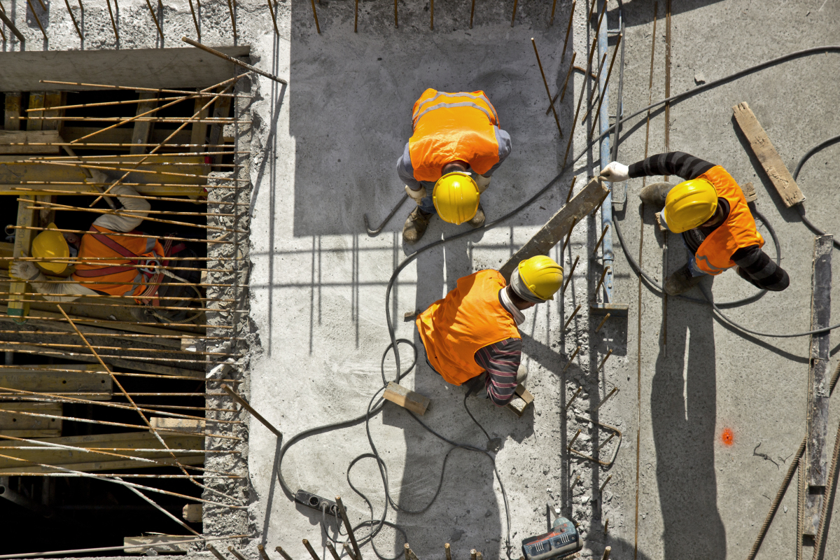 nombre de livraison de programmes neufs ont été annulées en raison de la crise de l’immobilier et de la construction. chantier de programme immobilier neuf
