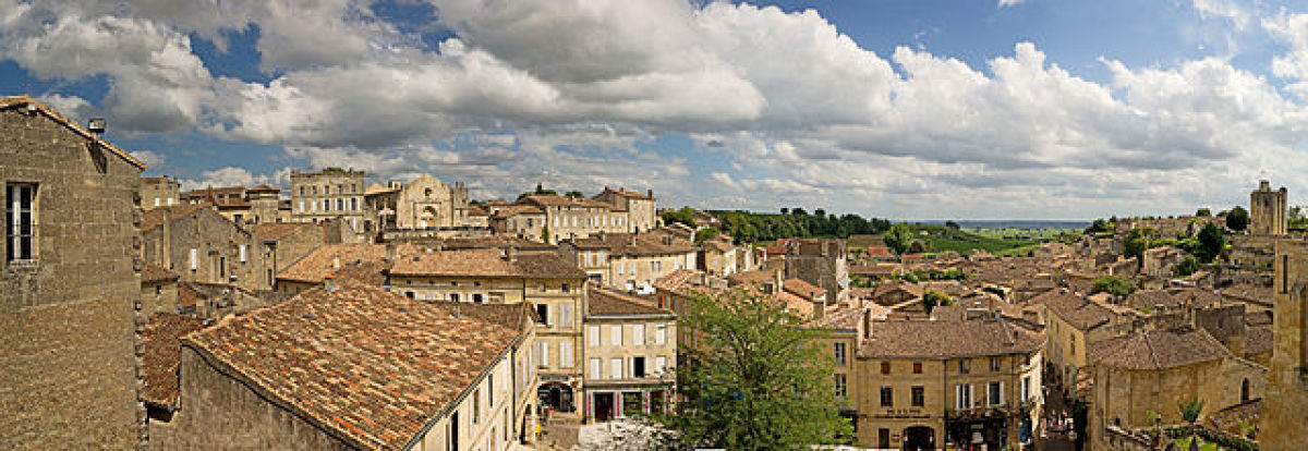 où habiter à Bordeaux - Le village de Saint-Émilion