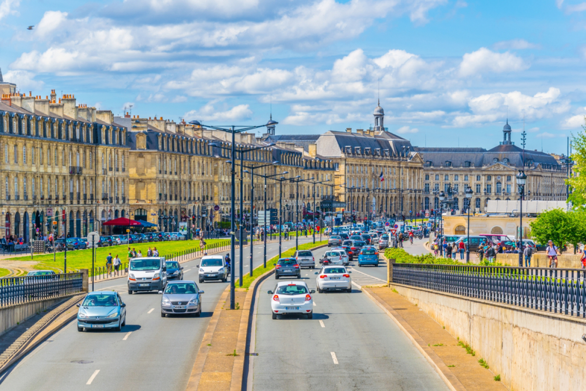 Que prévoit le nouveau plan mobilité pour la ville de Bordeaux ? Plan mobilité Bordeaux - Vue sur le quai Richelieu à Bordeaux