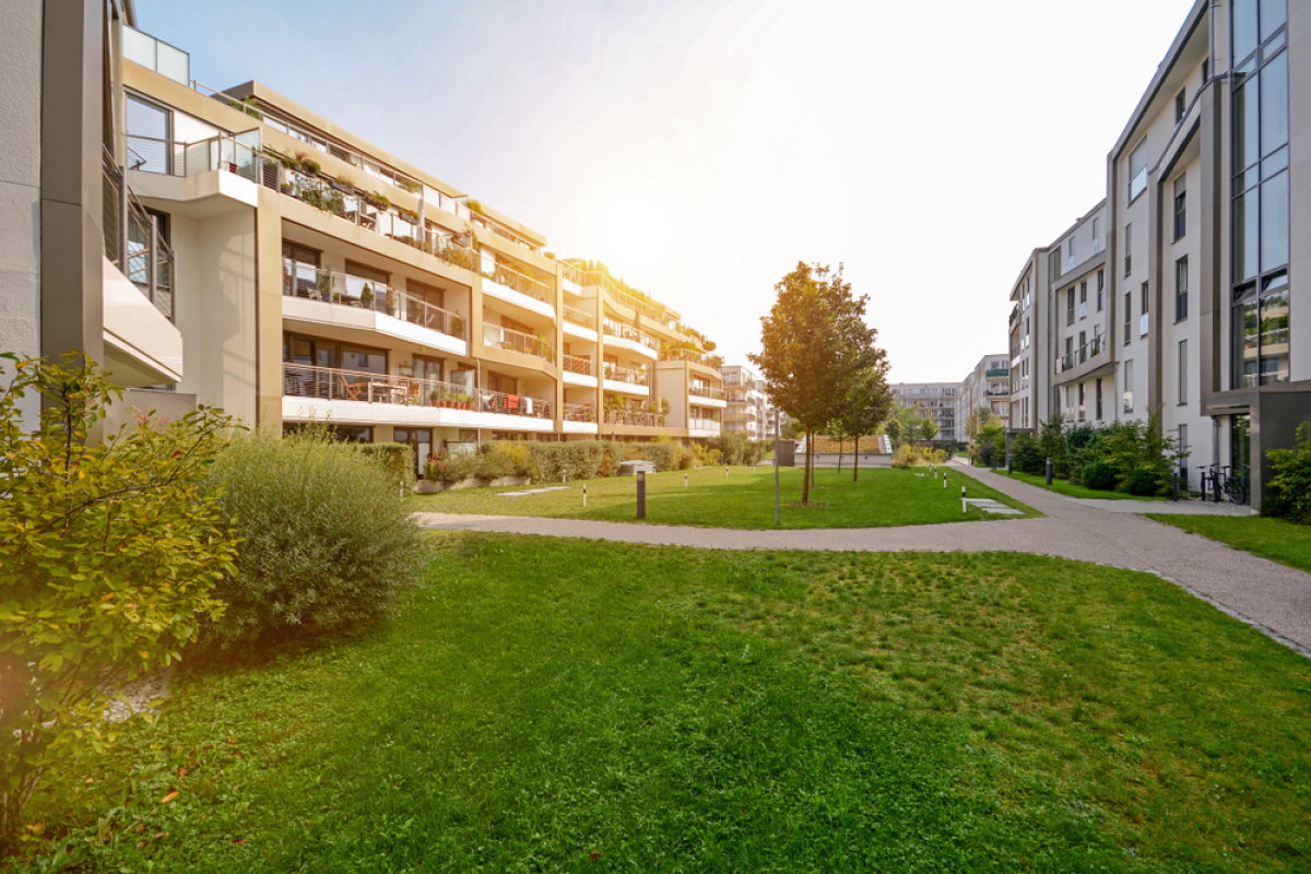 Densifier sans sacrifier les espaces verts Résidence avec espaces verts