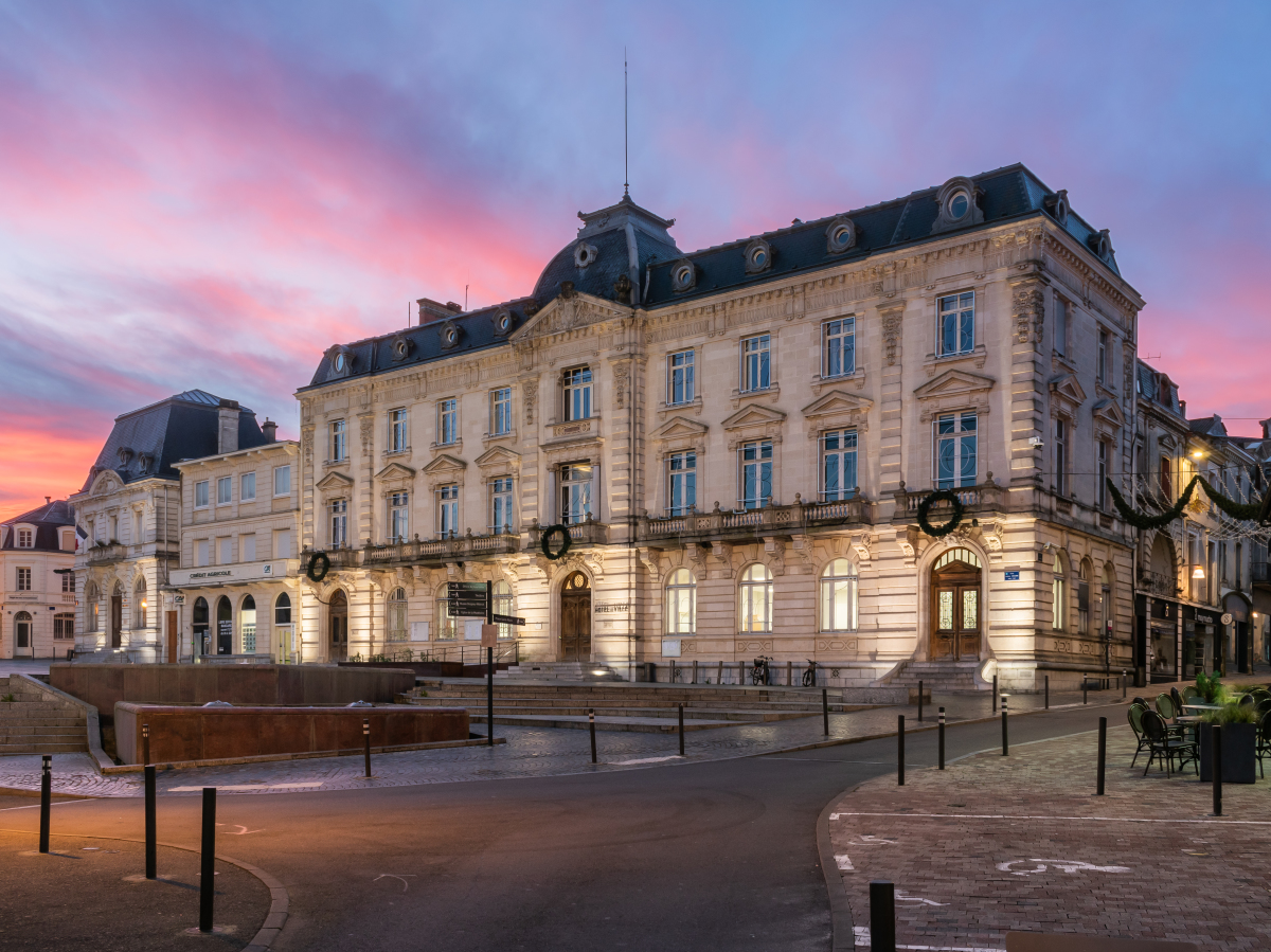 Investir à Mont-de-Marsan Hôtel de ville de Mont-de-Marsan